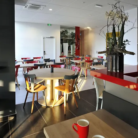 فندق كولمار فندق 3*