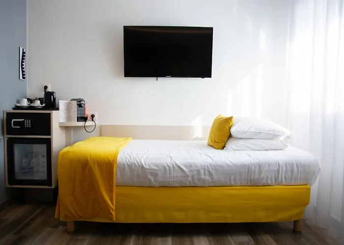 Отель Colmar Hotel Кольмар